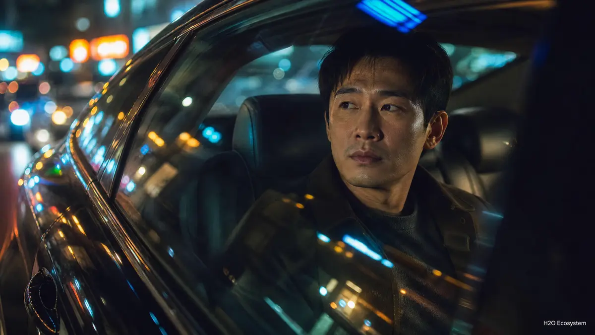 asian-man-alone-car-night-h2o-option-a.png
